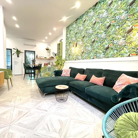 Eclectic Maisonette In *