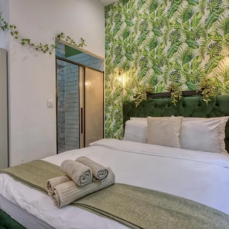 Eclectic Maisonette In Appartement Luqa