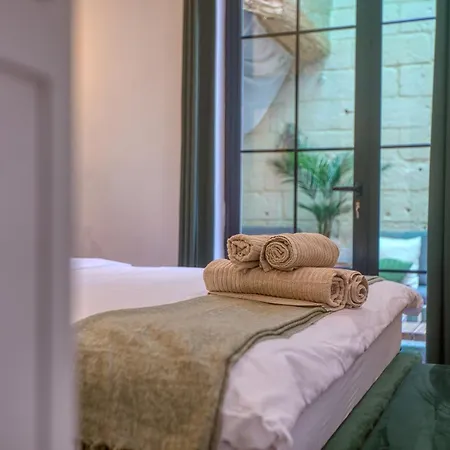 Eclectic Maisonette In *