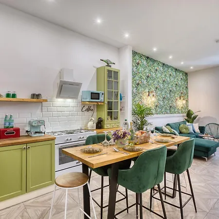 Eclectic Maisonette In *