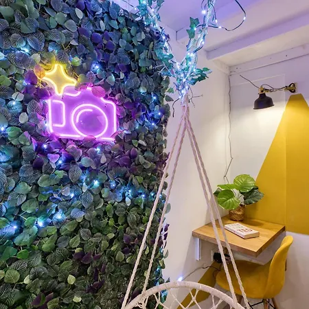 Eclectic Maisonette In Luqa