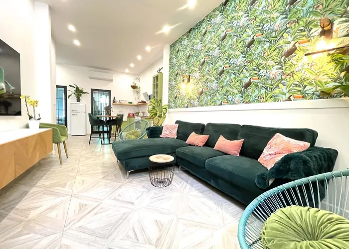 Eclectic Maisonette In *