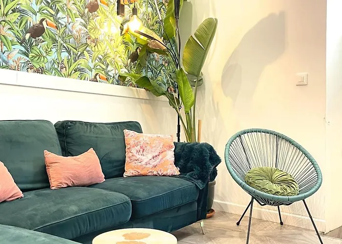 Eclectic Maisonette In *