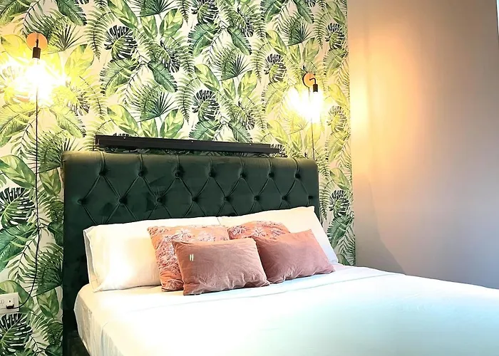 Eclectic Maisonette In Apartament Luqa