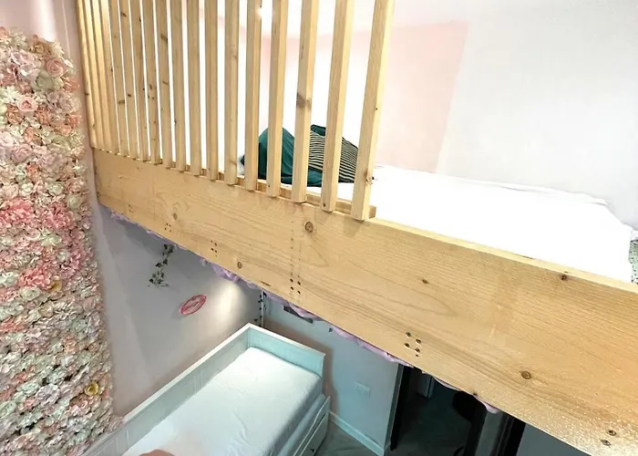 Eclectic Maisonette In Luqa