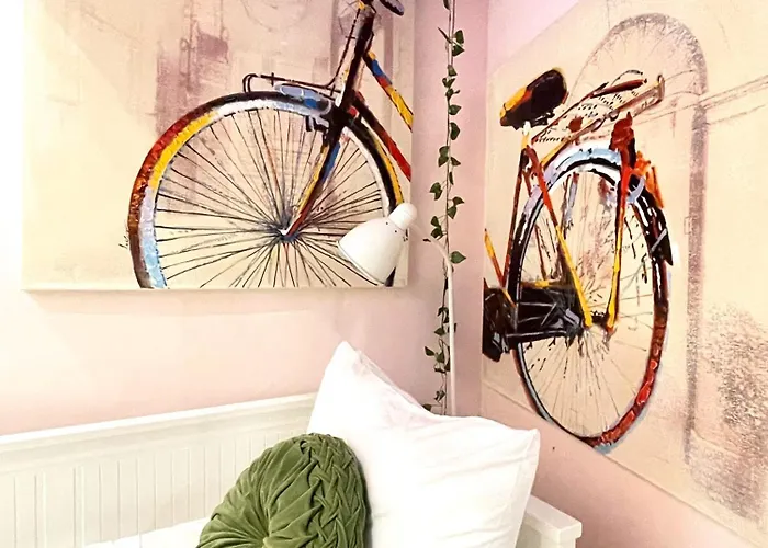 Eclectic Maisonette In Apartament Luqa