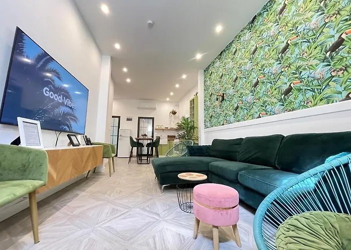 Eclectic Maisonette In